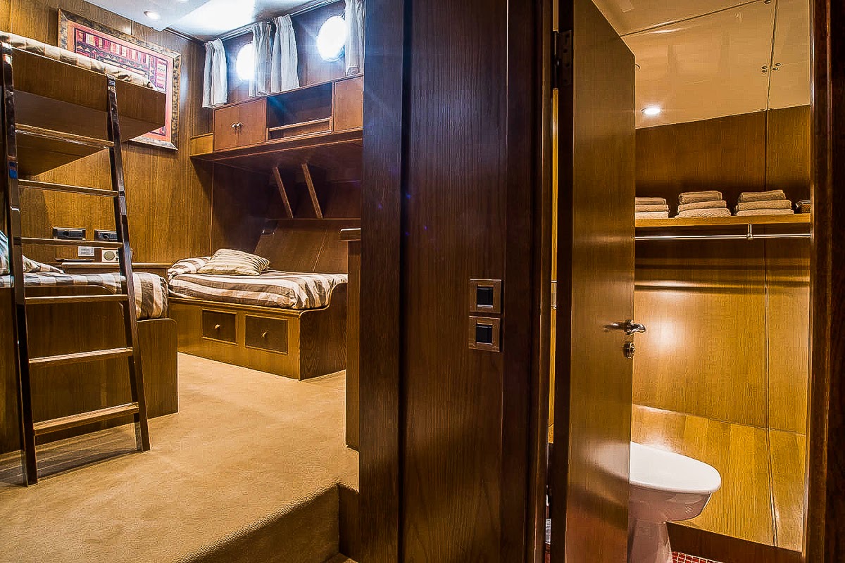 twin with ensuite.jpg