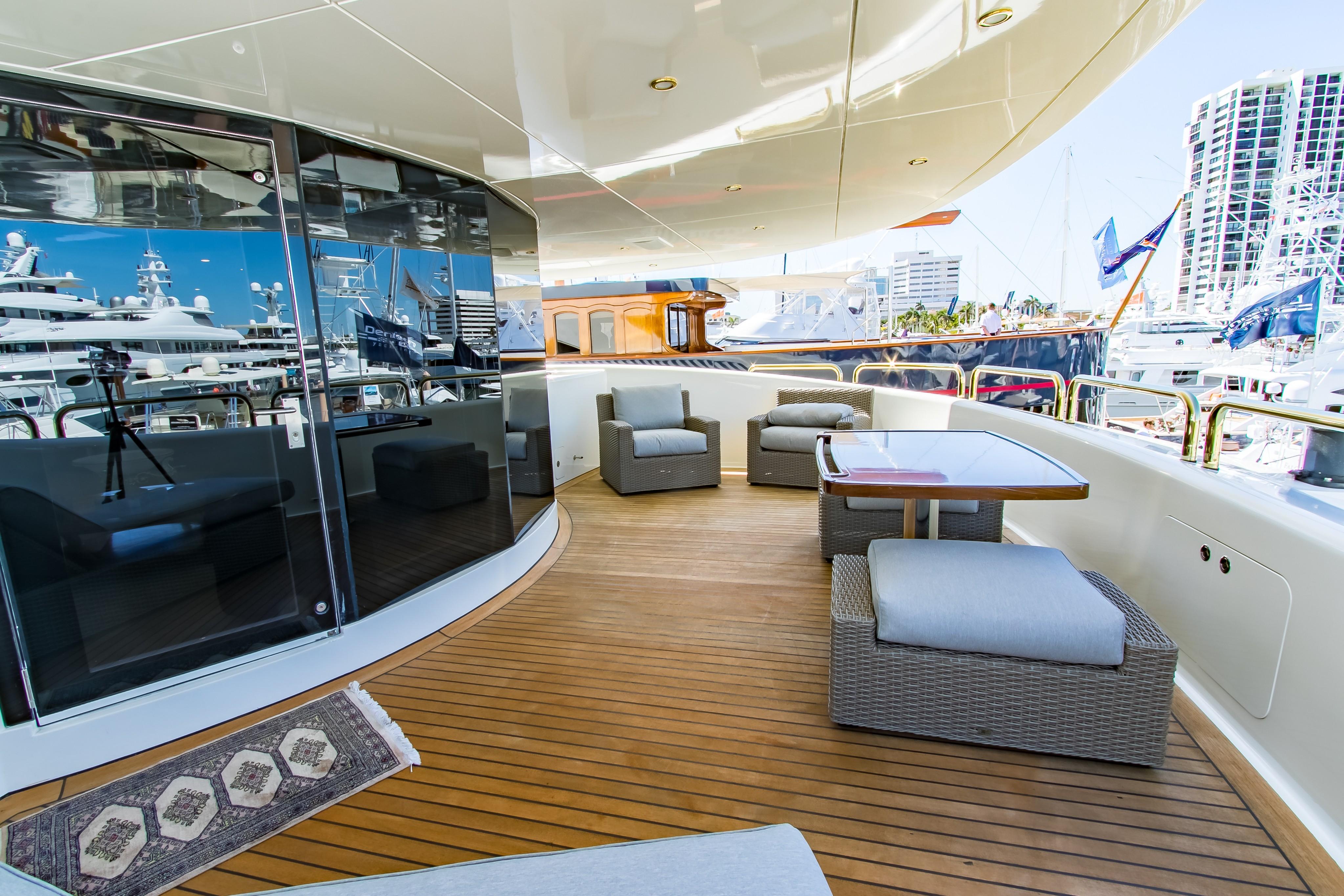 upper  deck aft seating.jpg