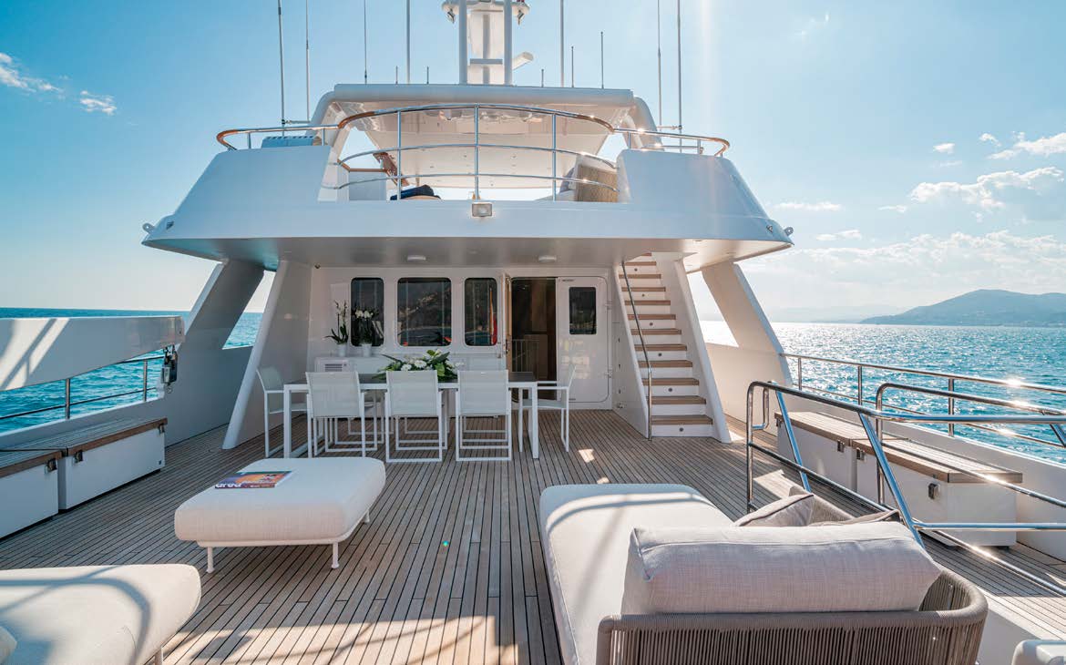 upper aft deck .jpg