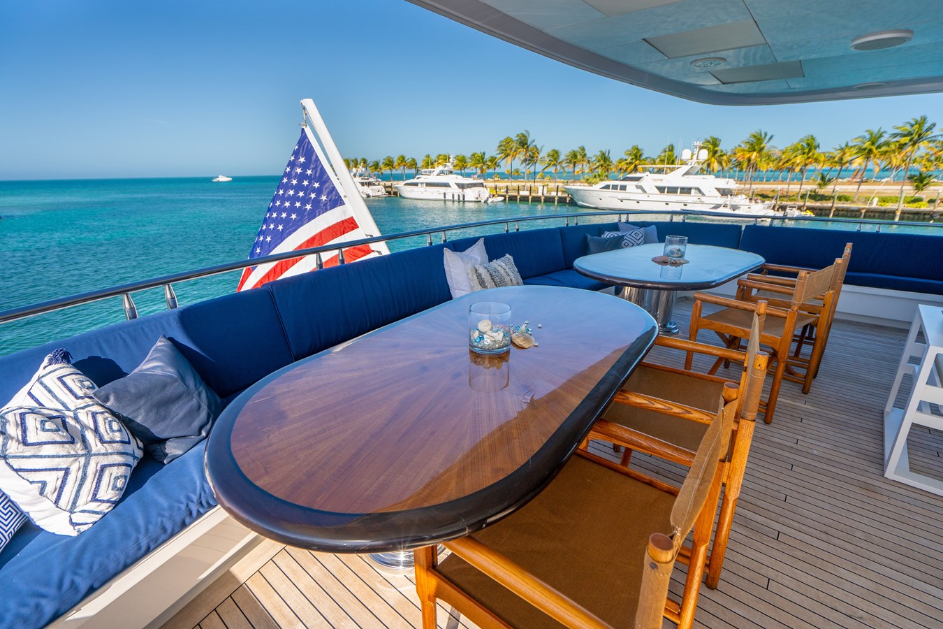 upper deck - aft dining .jpg