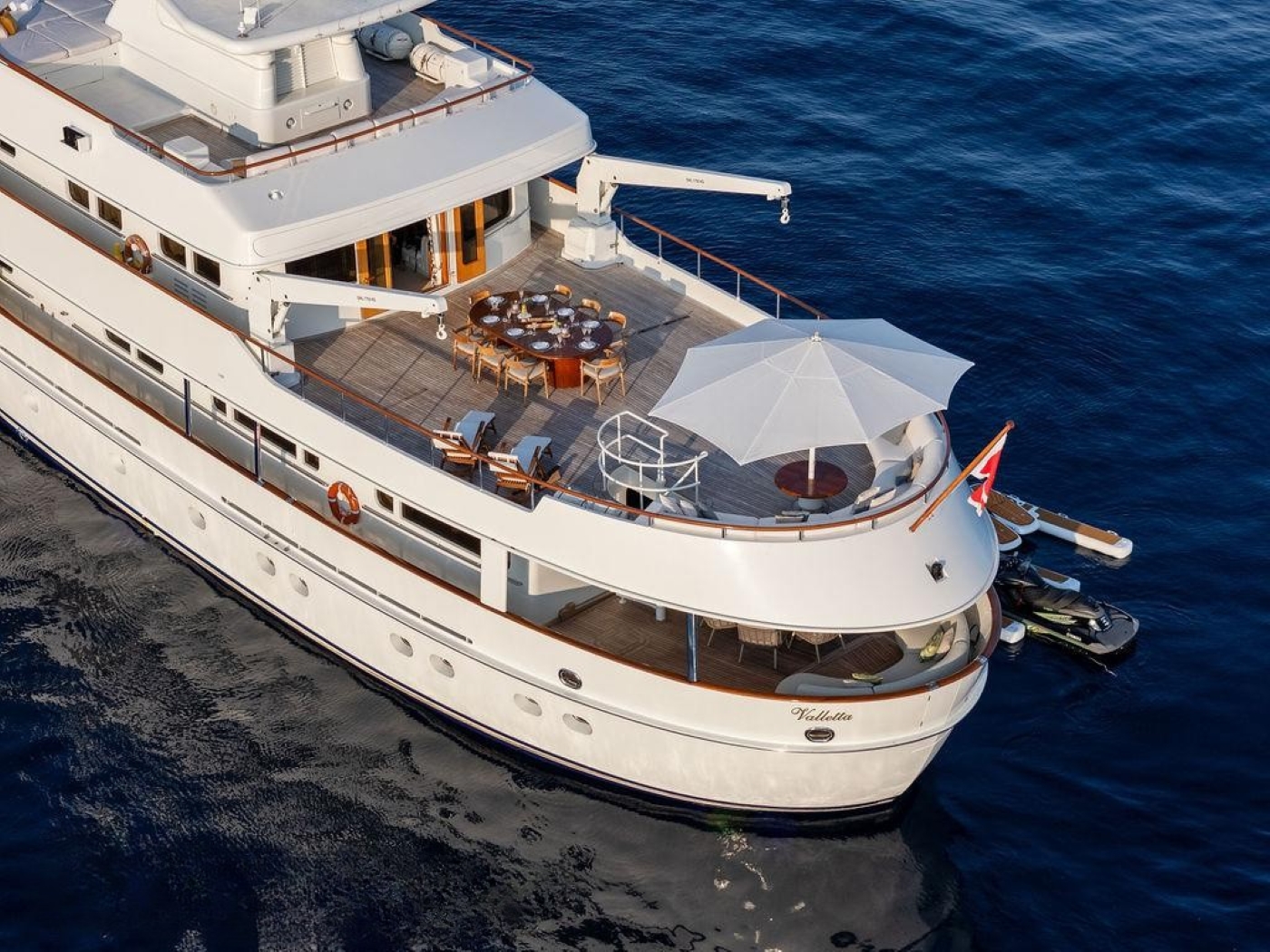 upper deck with flybridge.jpg