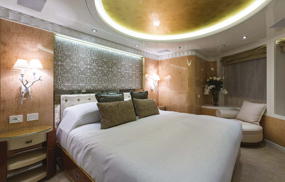 vip cabin.jpg