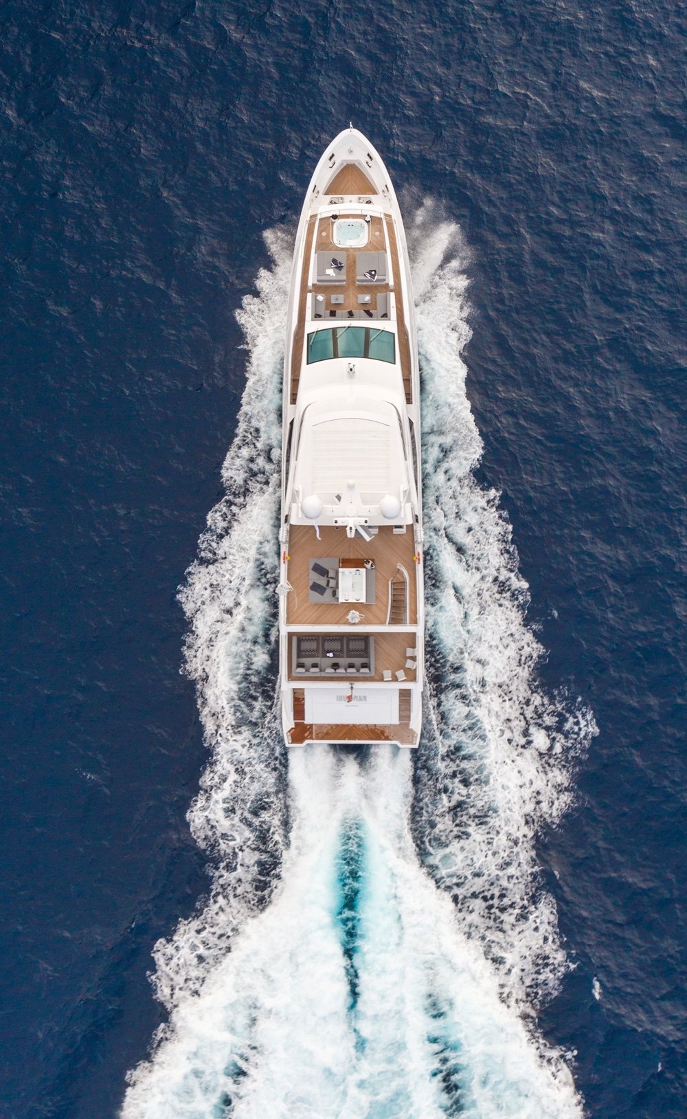 vivace-125-superyacht.jpg