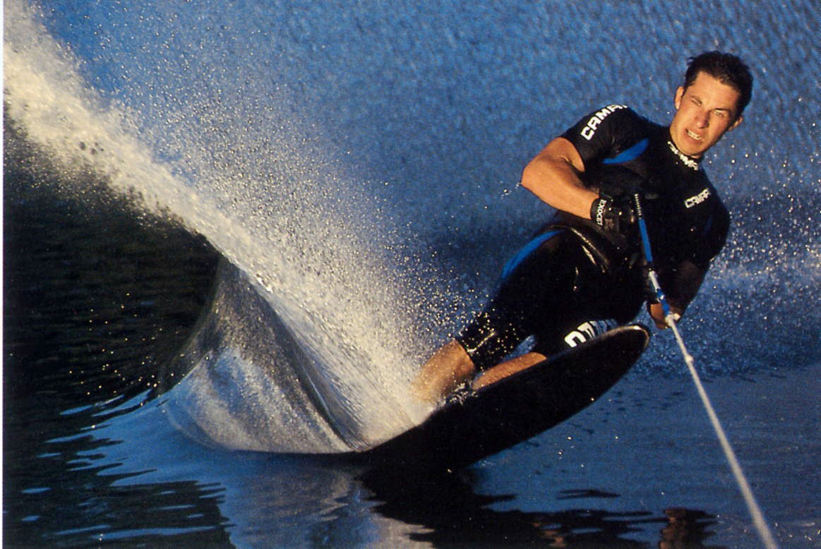 waterskiing.jpg