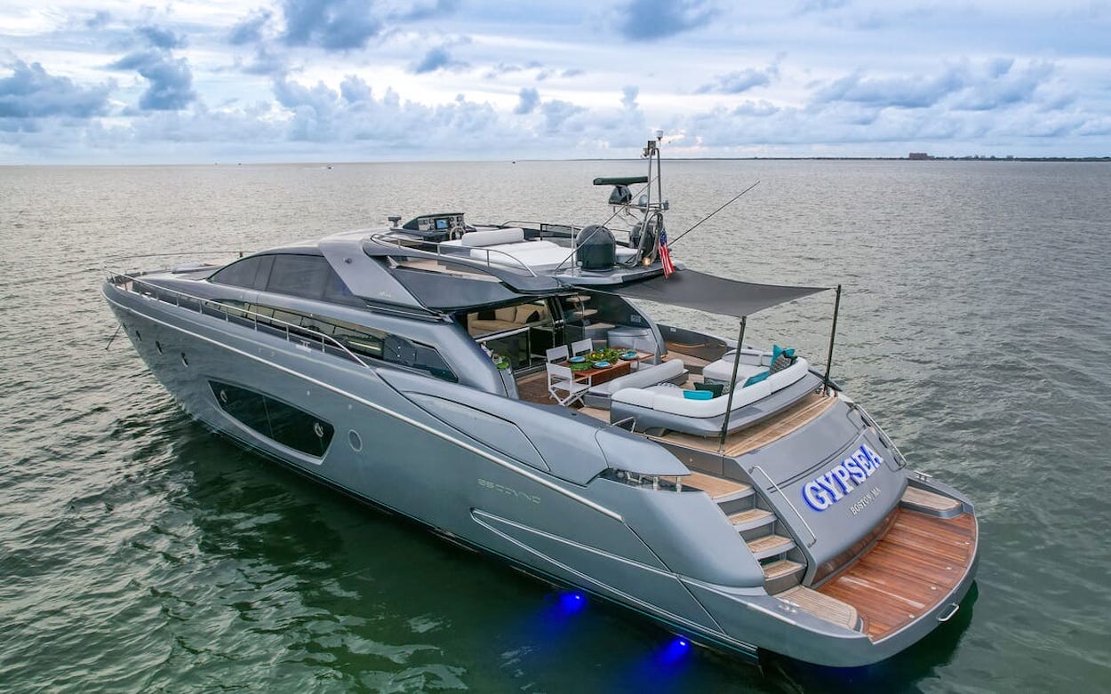 yacht .jpg