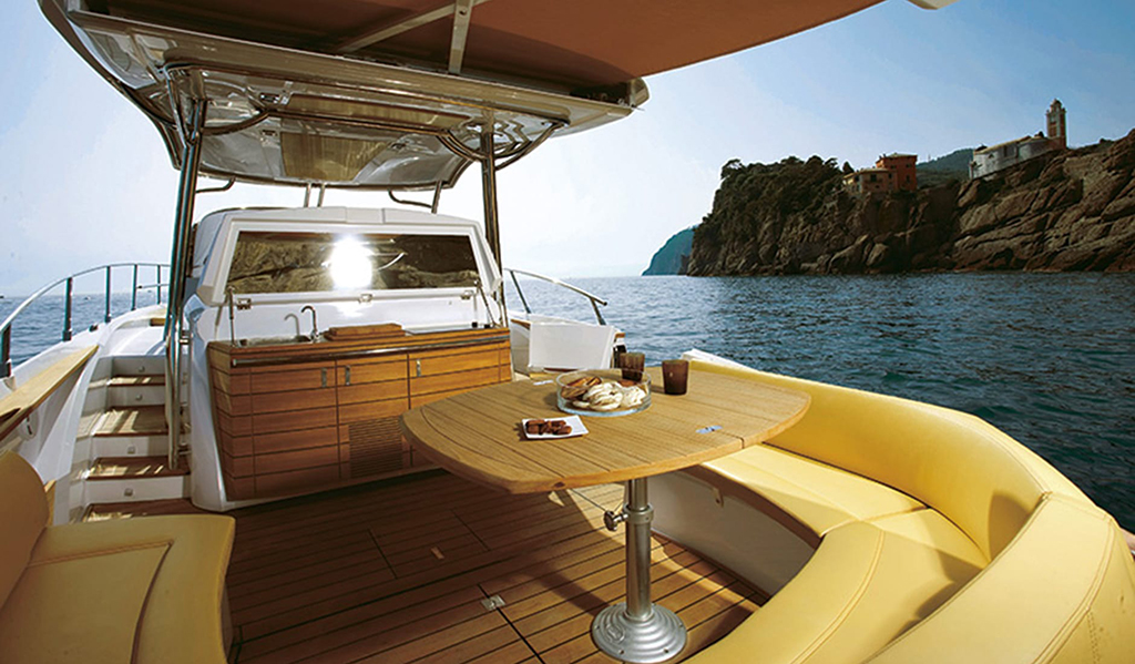 yacht tender seating.jpg