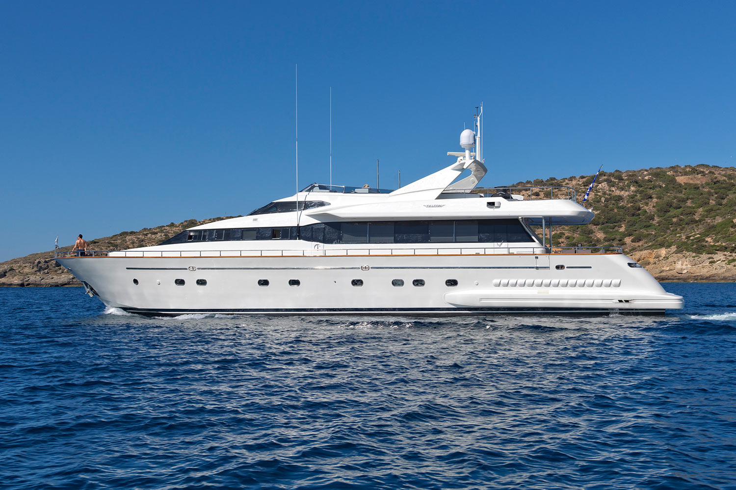 yacht-martina- 4.jpg