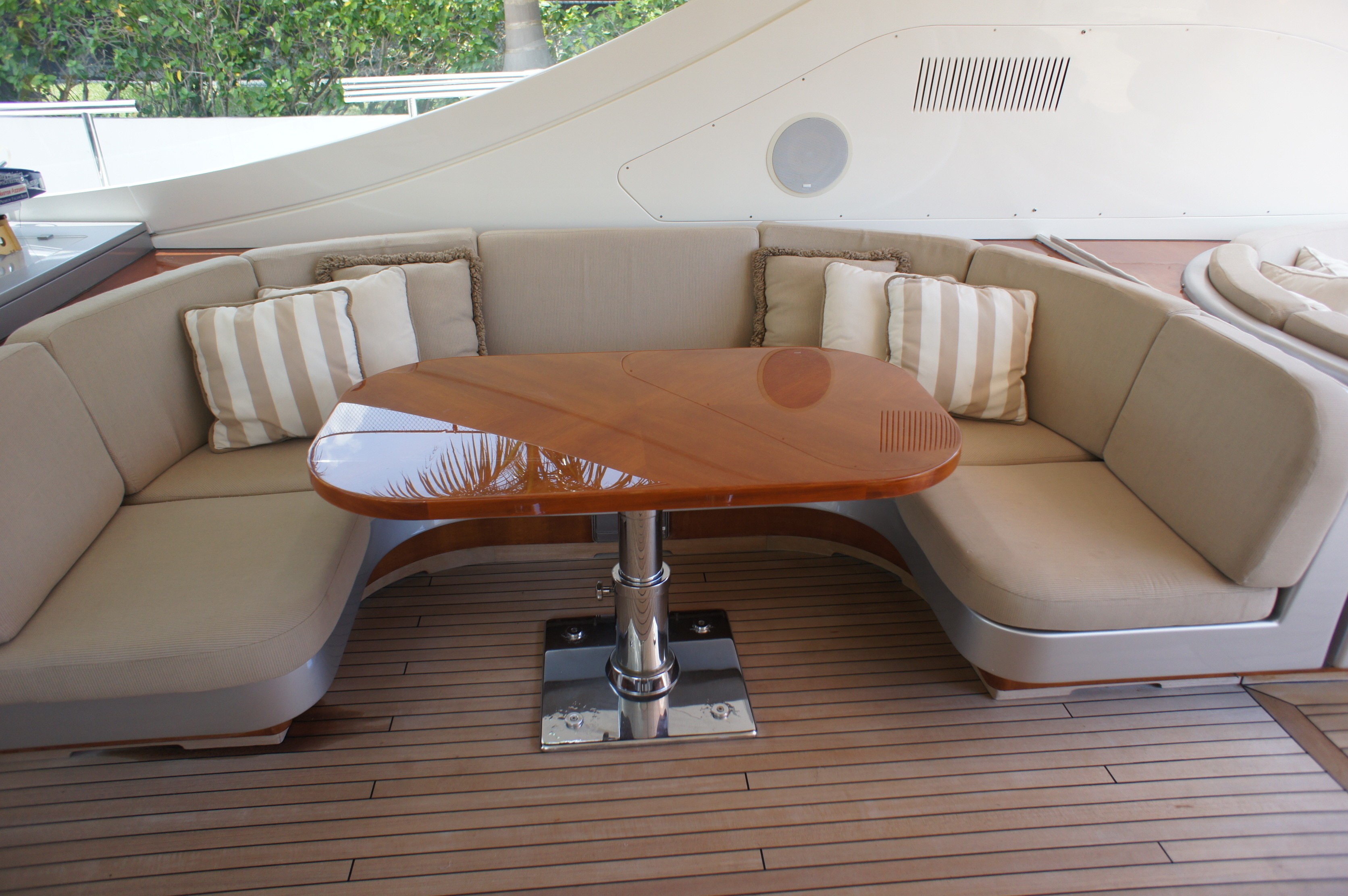 [24m-Yacht-DOLCE-VITA-II]-2290-160.jpg