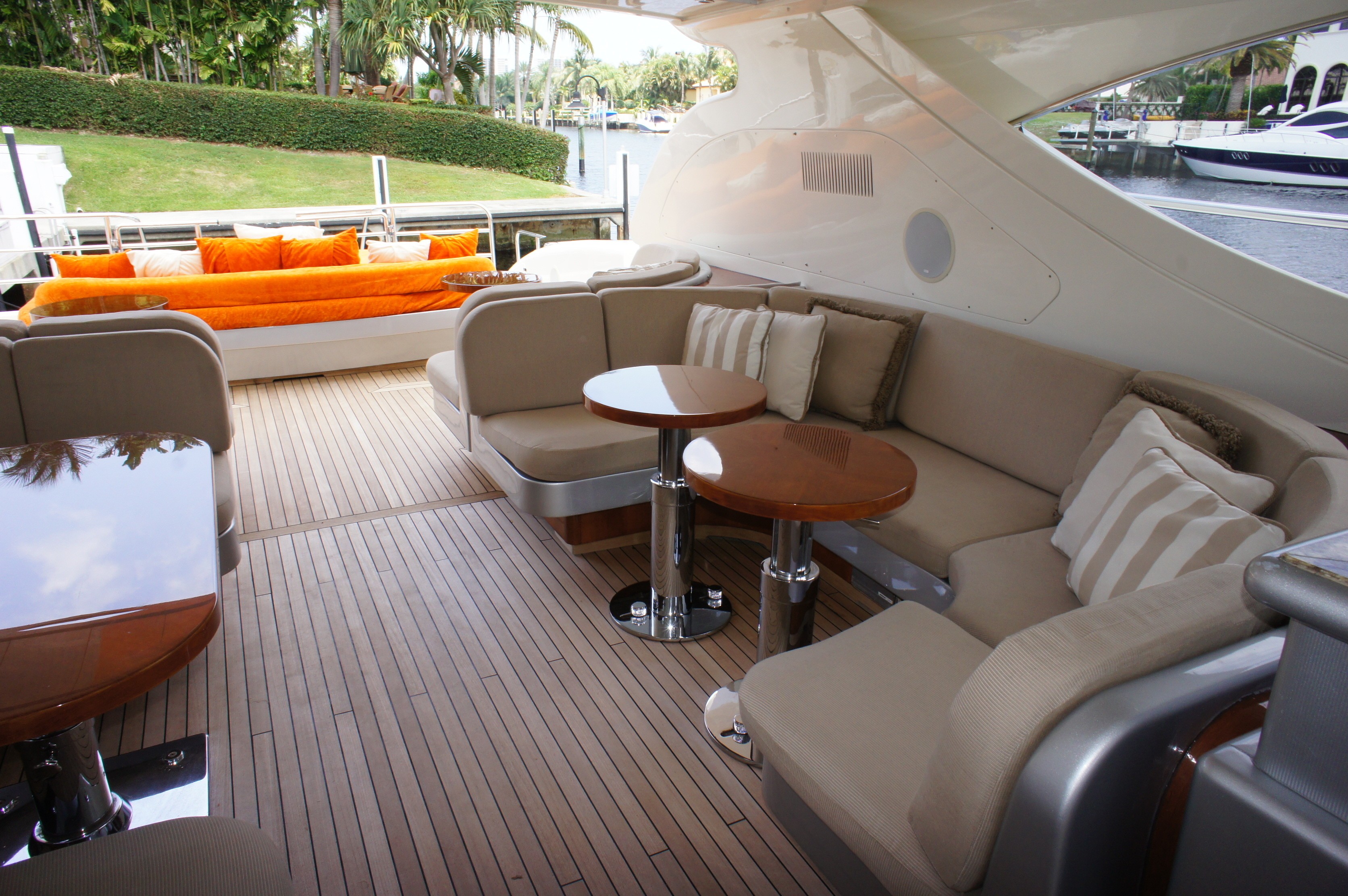 [24m-Yacht-DOLCE-VITA-II]-2290-41.jpg