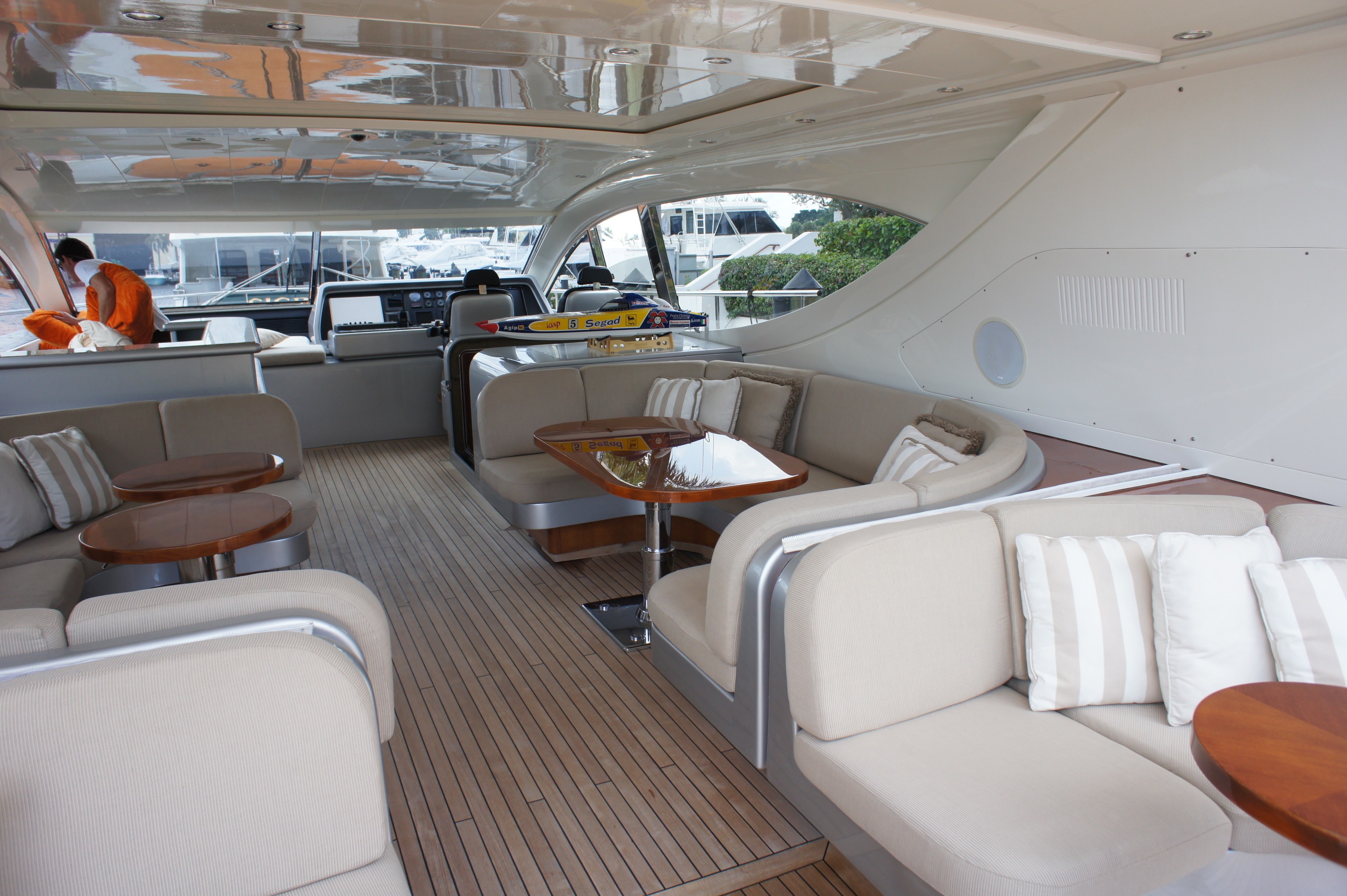 [24m-Yacht-DOLCE-VITA-II]-2290-60.jpg