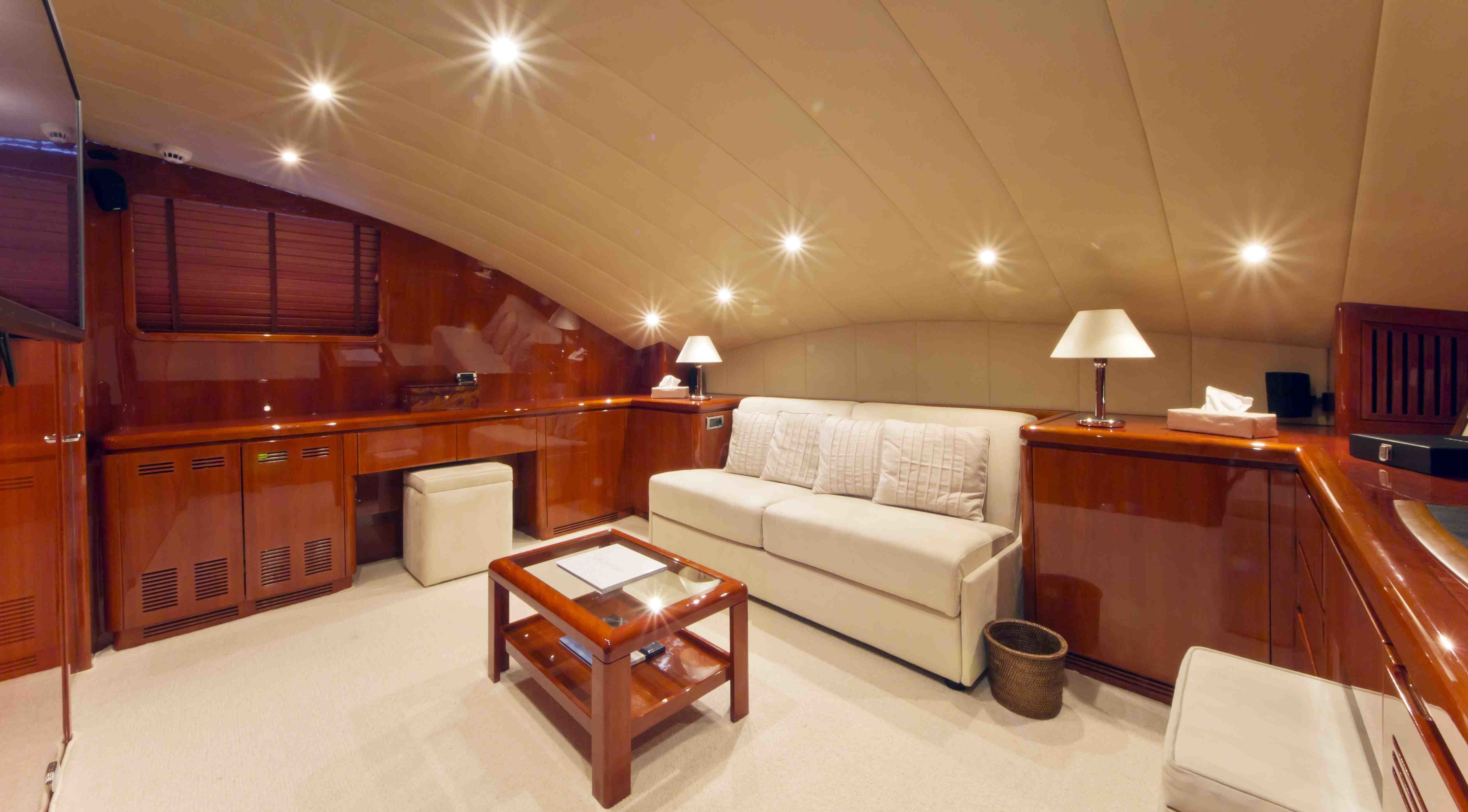 [30m-Yacht-BOJANGLES]-2816-28.jpg