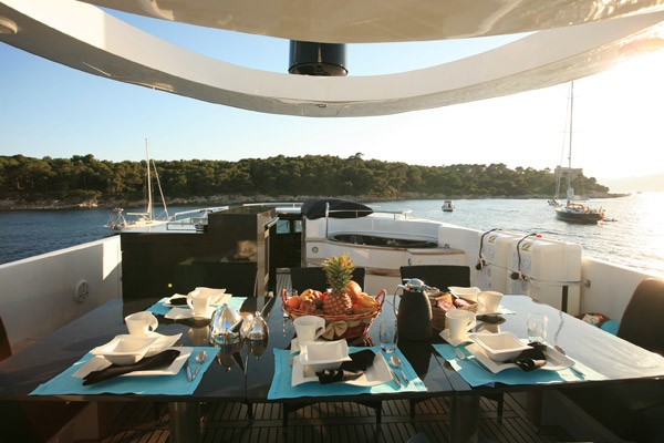 [30m-Yacht-LOR]-2817-32.jpg