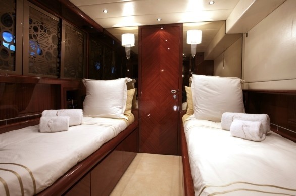 [30m-Yacht-LOR]-2817-55.jpg