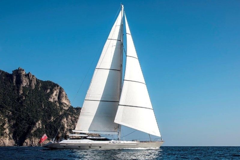 [35m-Yacht-CAROLINE-1]-210-169.jpg