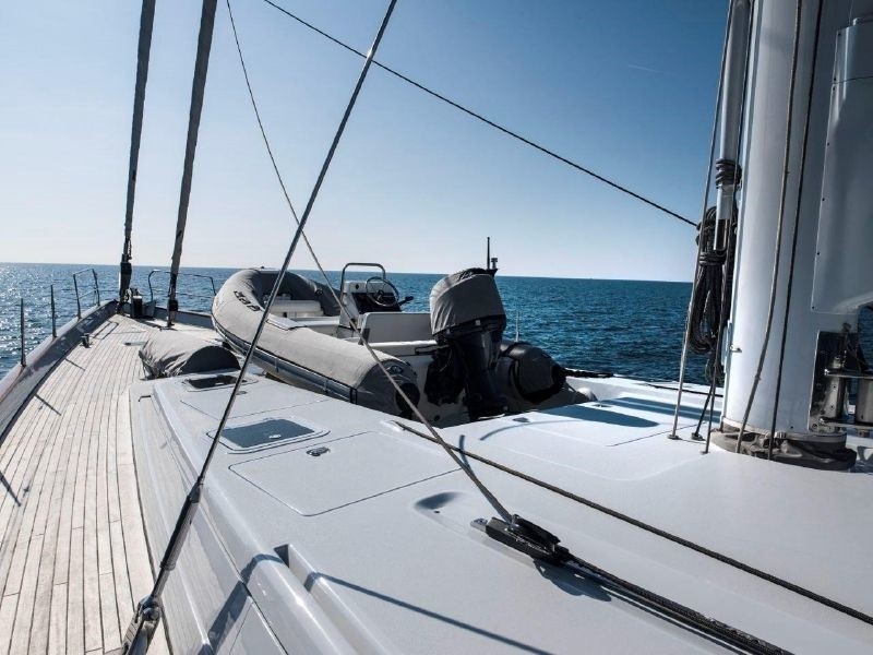 [35m-Yacht-CAROLINE-1]-210-22.jpg