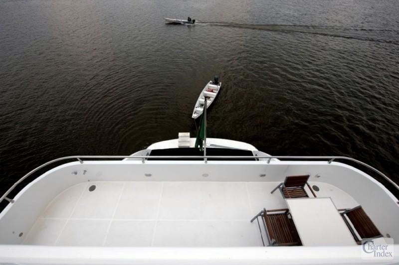 [36m-Yacht-ZENITH]-2842-215.jpg