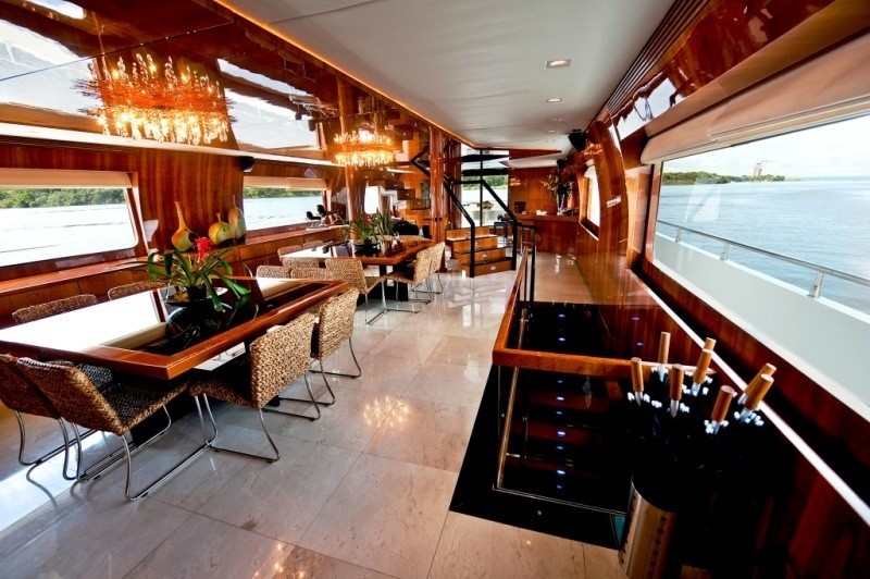 [36m-Yacht-ZENITH]-2842-22.jpg