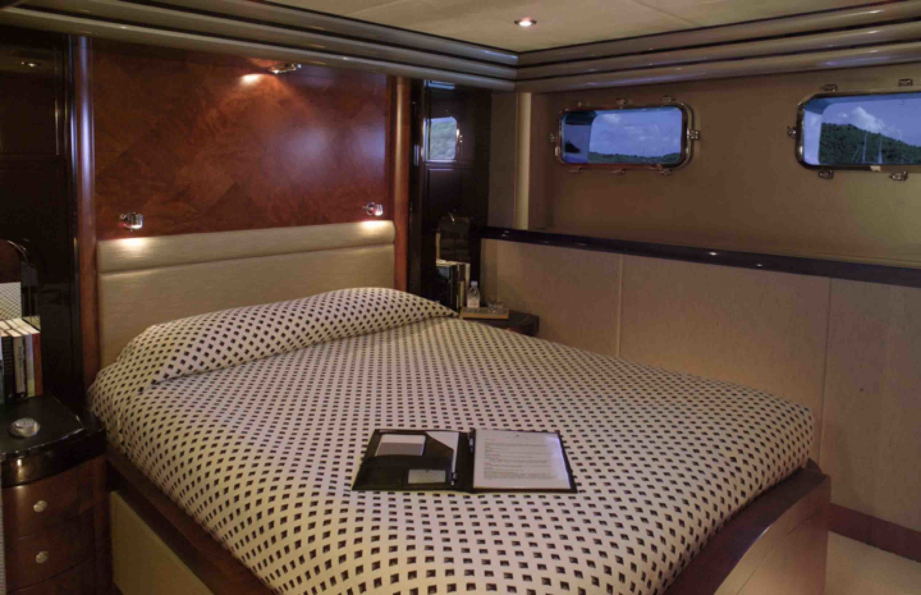 [43m-Yacht-SILVER-DREAM]-207-28.jpg