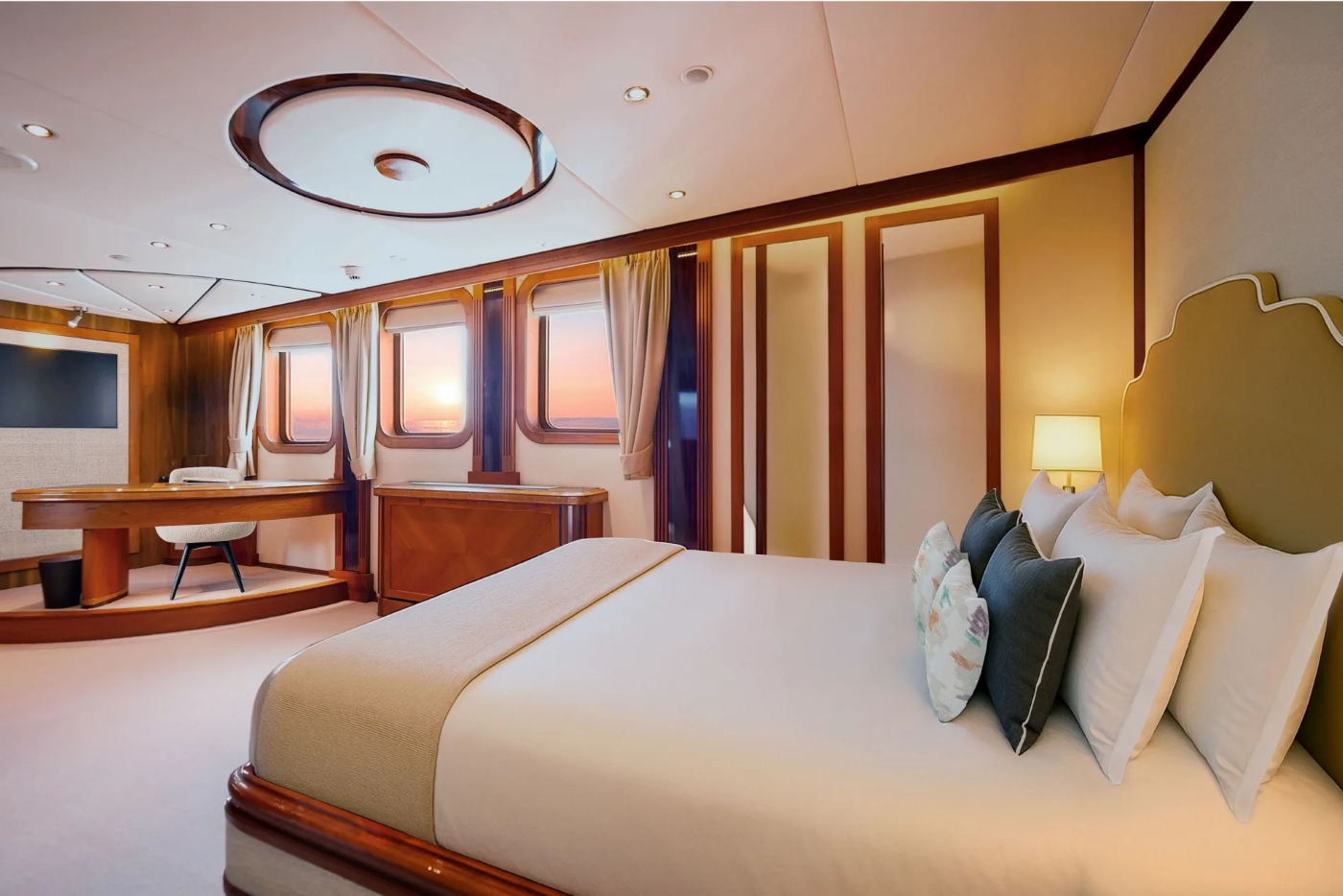 [LUXURY-MOTOR-YACHT-GIANT]-296-51.jpg