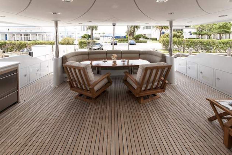 Aft Deck   00003.jpg