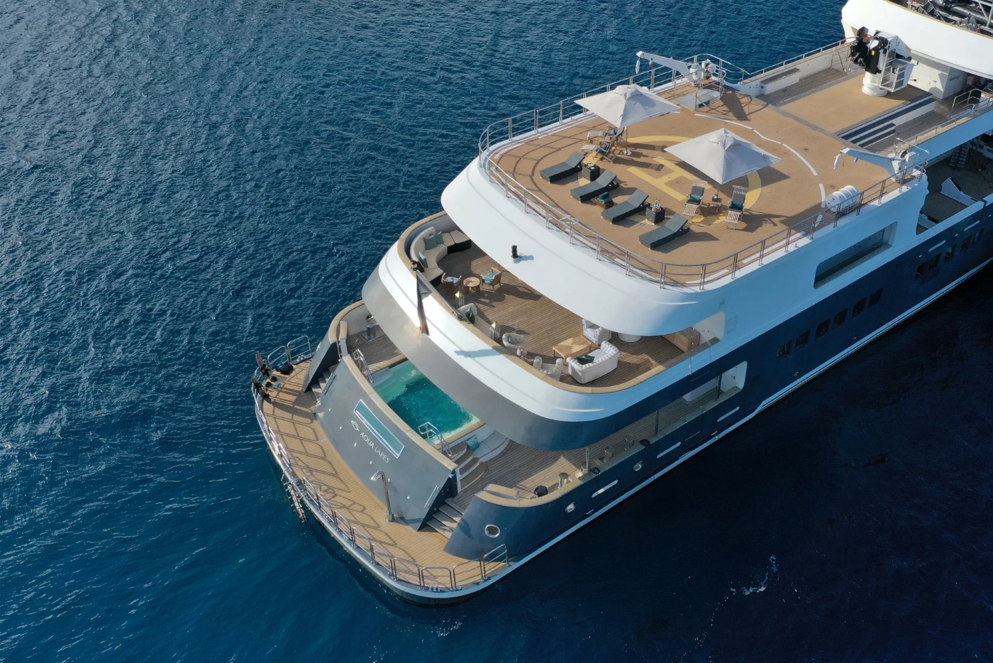Aft Deck .jpg