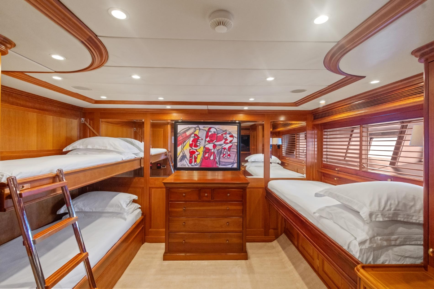 Crew cabin.jpg