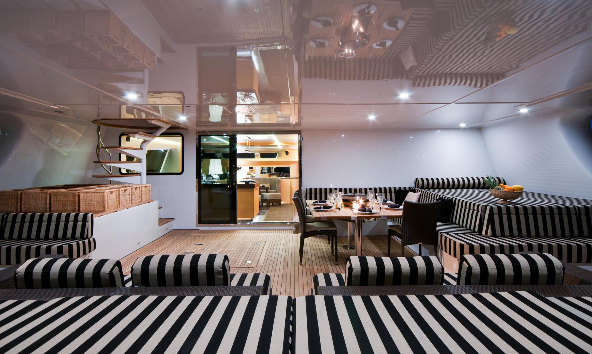 Exterior Living Spaces 00002.jpg