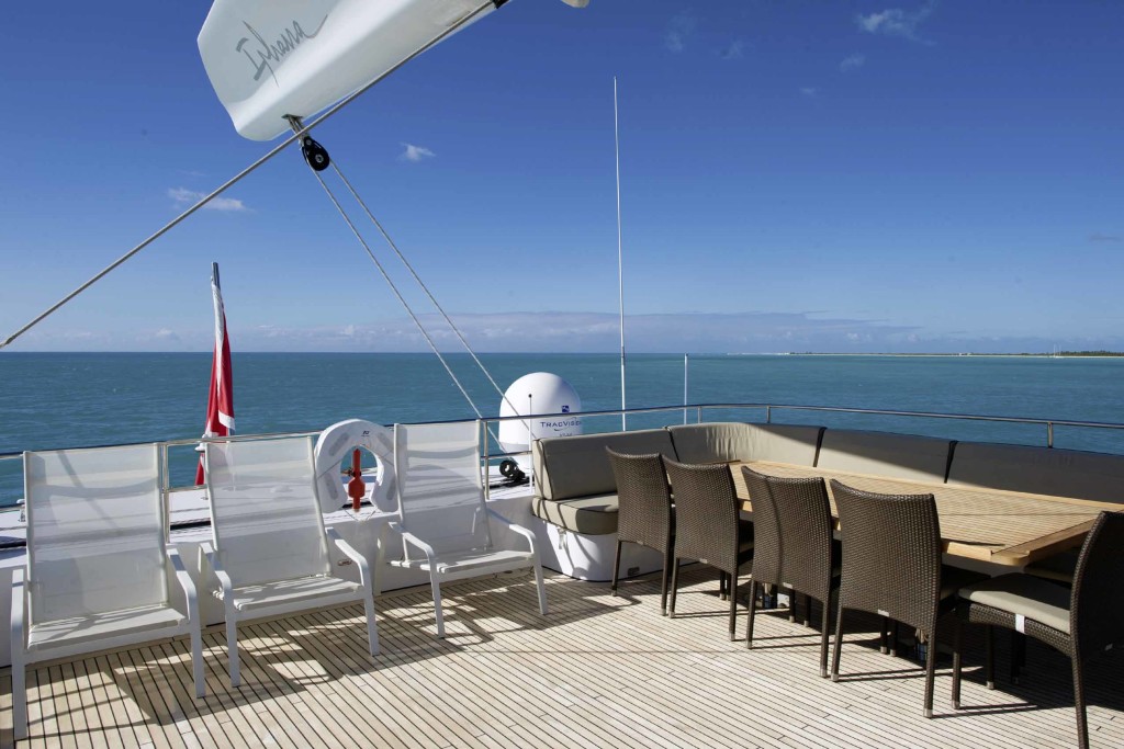 Exterior Living Spaces 00013.jpg