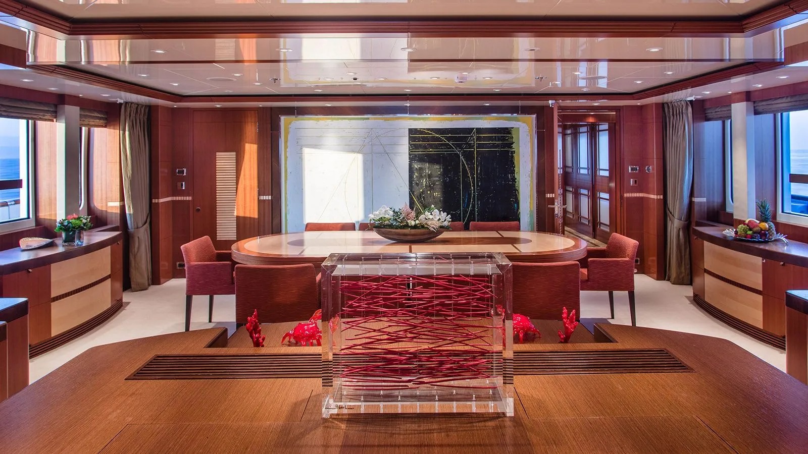 Gorgeous dining area.jpg
