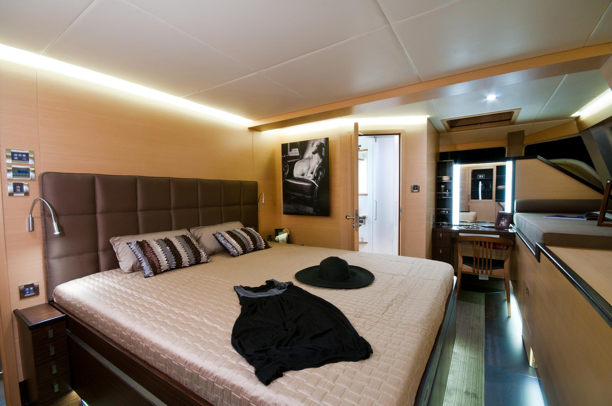 Guest cabin    00001.jpg