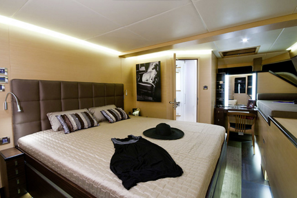 Guest cabin    00008.jpg