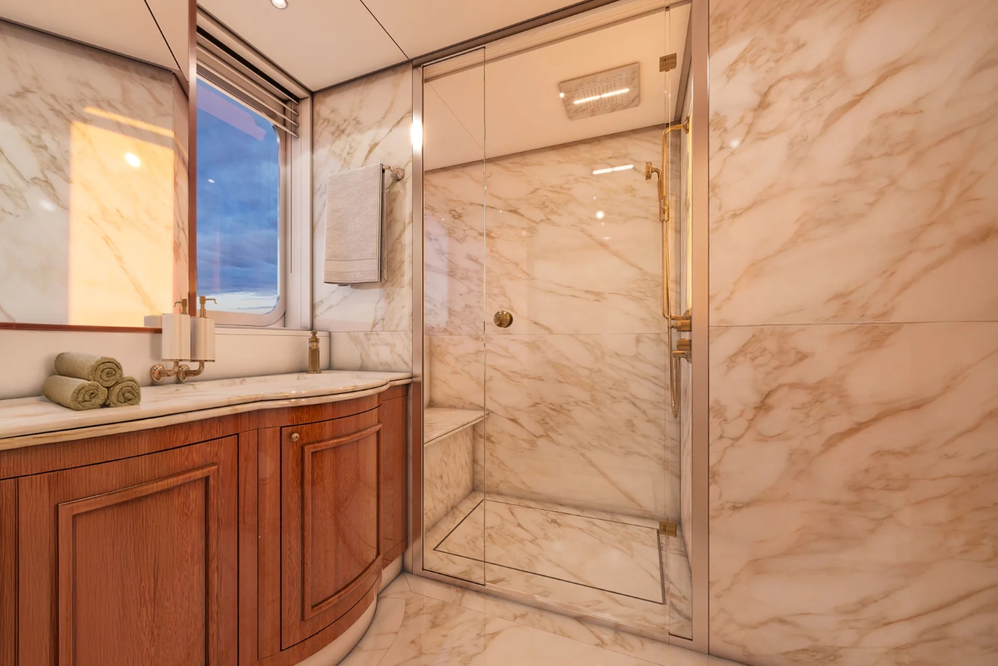 Master Bathroom 02.jpg