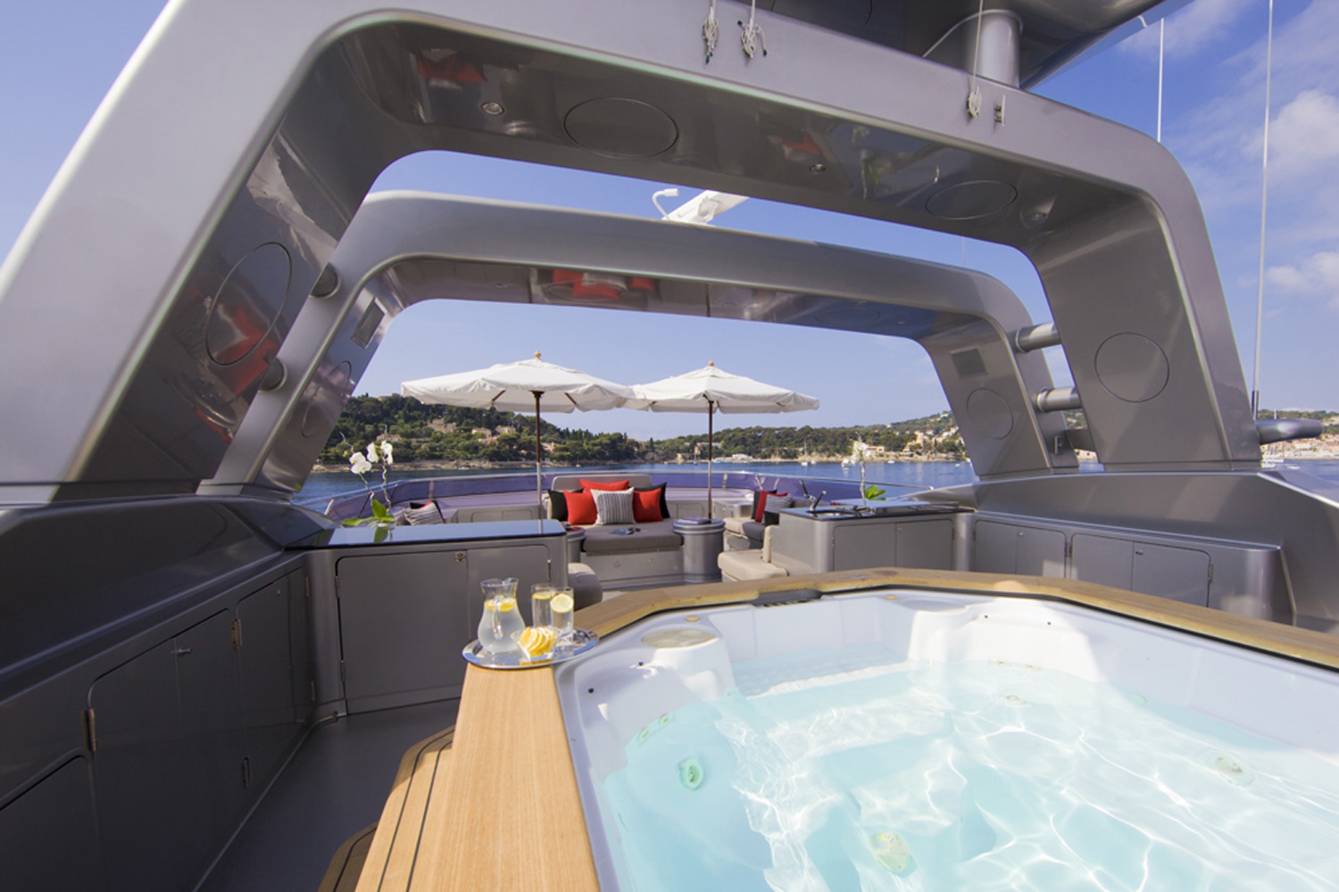 Sundeck and jacuzzi on the french riviera.jpg