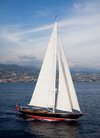 Yacht-2860-12.jpg