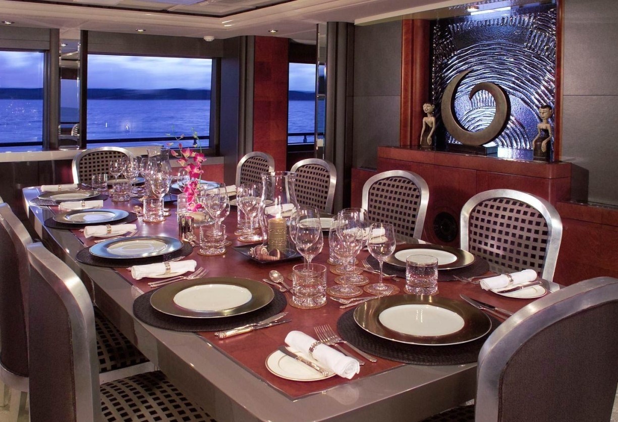 dining table 2 (2).jpg
