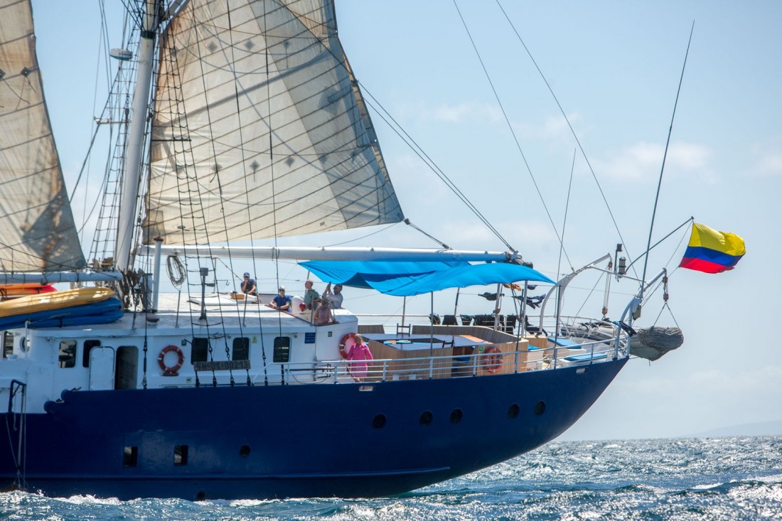 exterior of sailing yacht MARY ANNE II.jpg