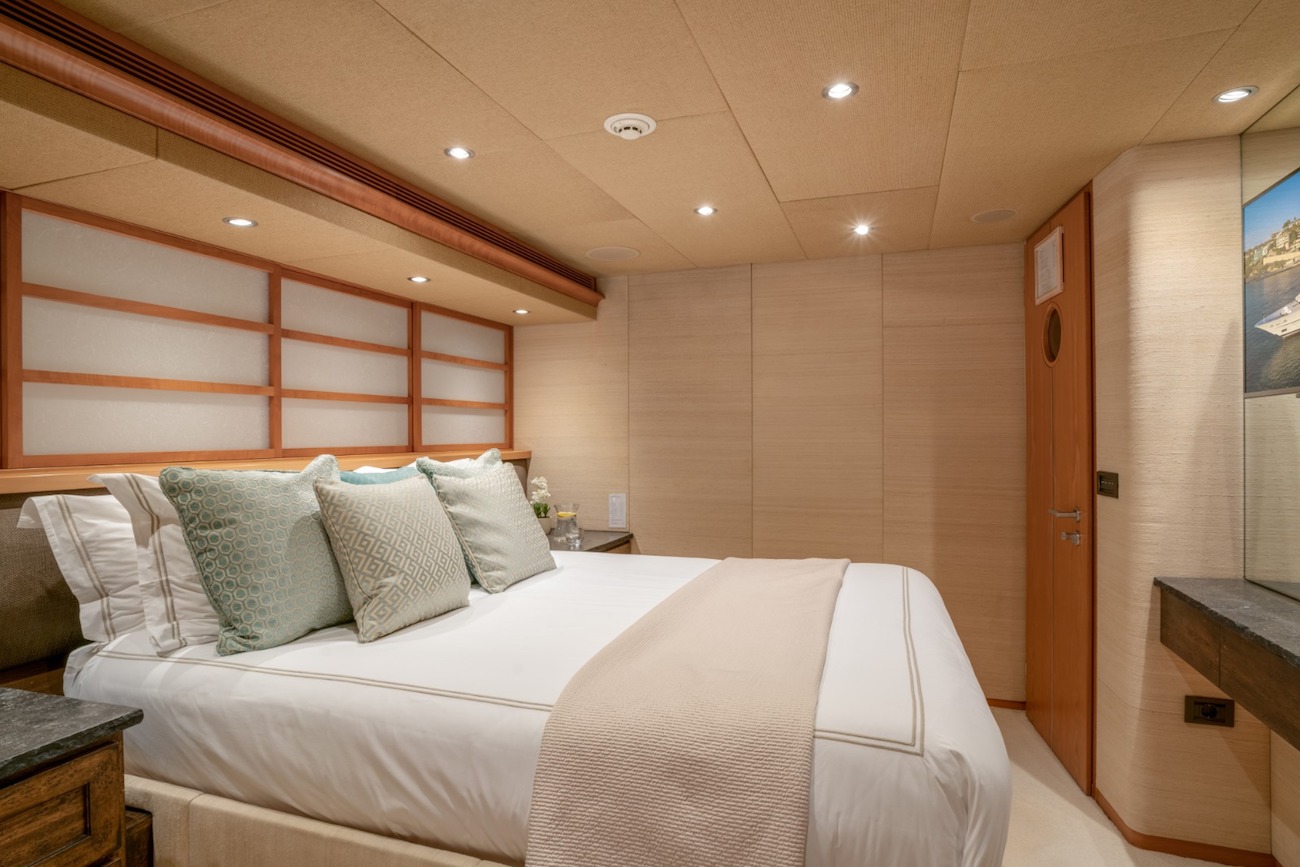 guest cabin.jpg