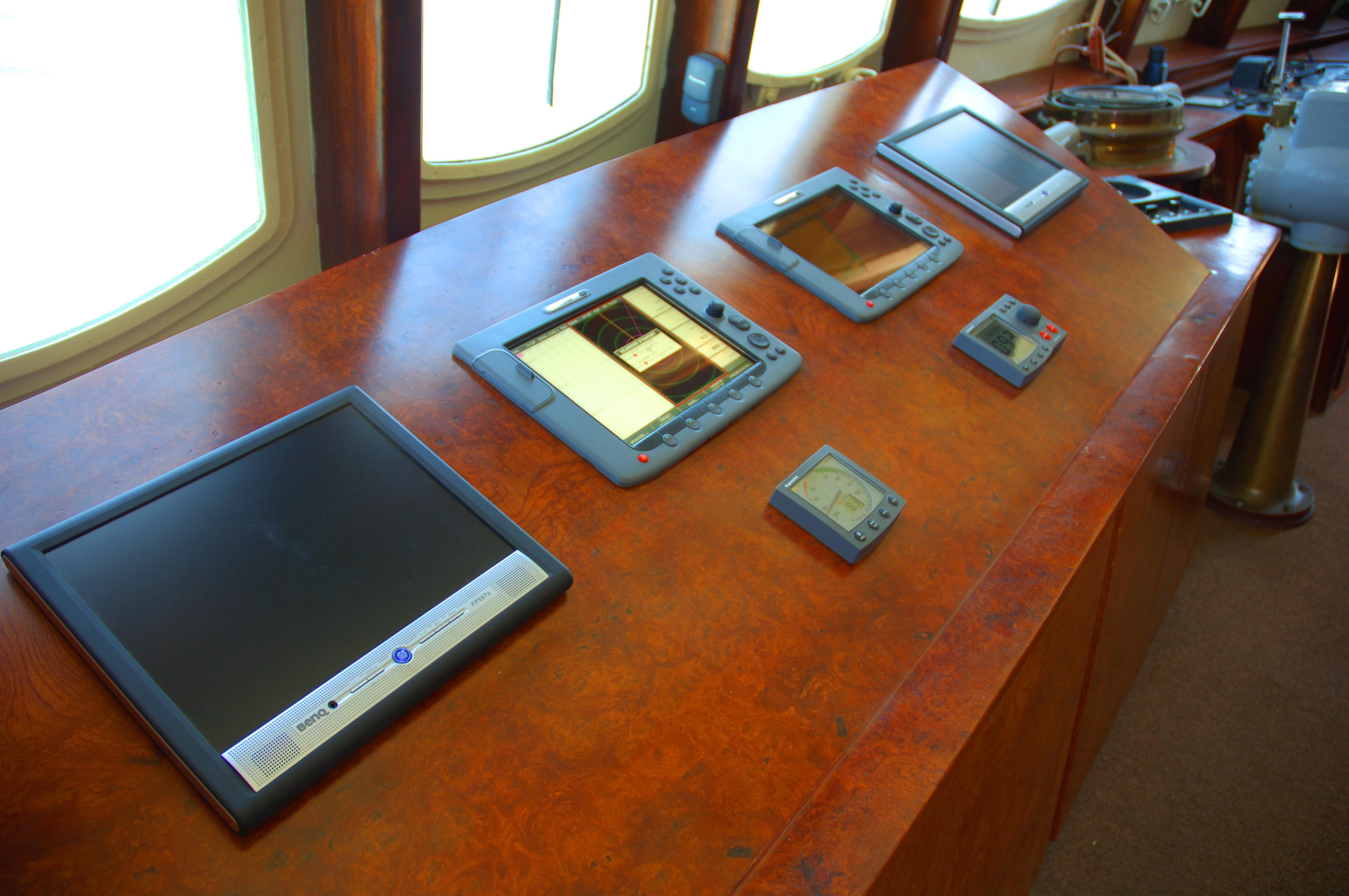 navigation instruments.jpg