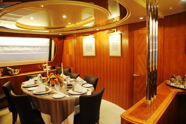 [27m-Yacht-POUARO]-3596-153.jpg