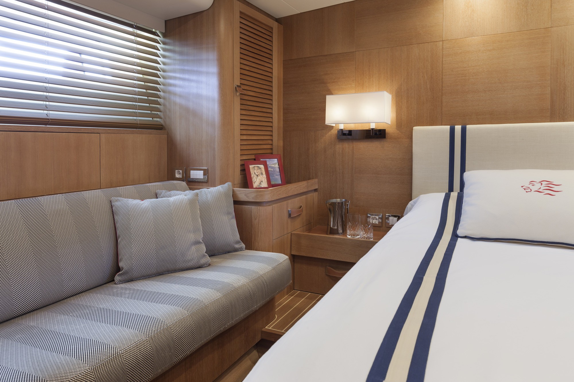 [27m-Yacht-SOLLEONE-III]-3384-94.jpg