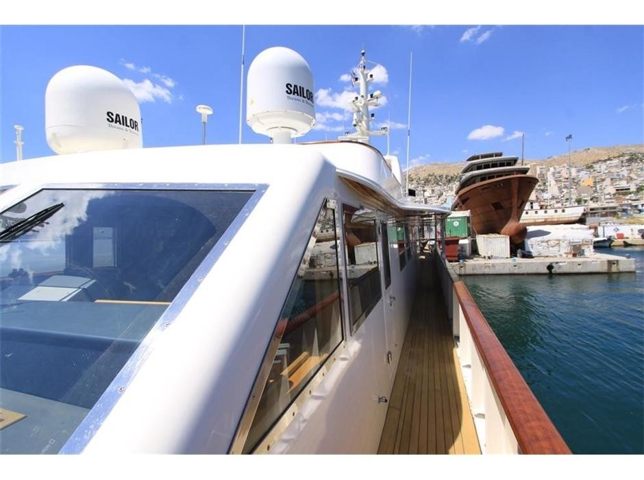 [46m-Yacht-WHITE-KNIGHT]-3102-36.jpg