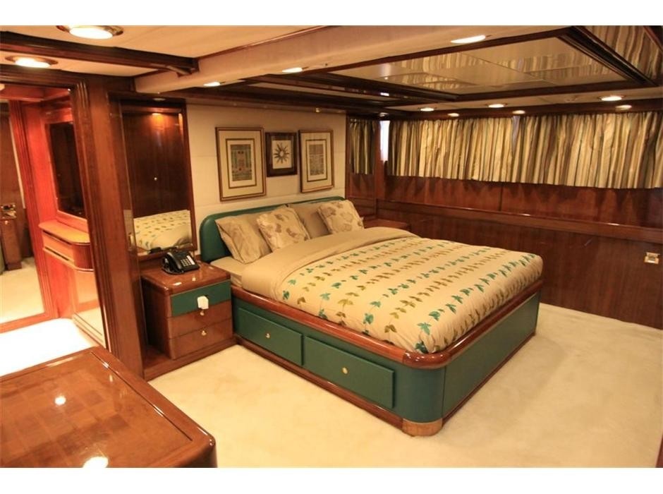 [46m-Yacht-WHITE-KNIGHT]-3102-75.jpg