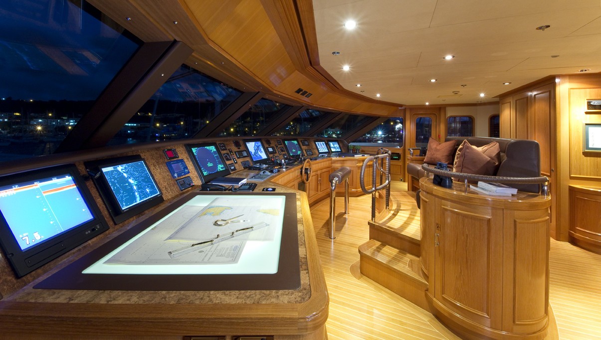 [60m-Yacht-BLUE-MOON]-3387-112.jpg