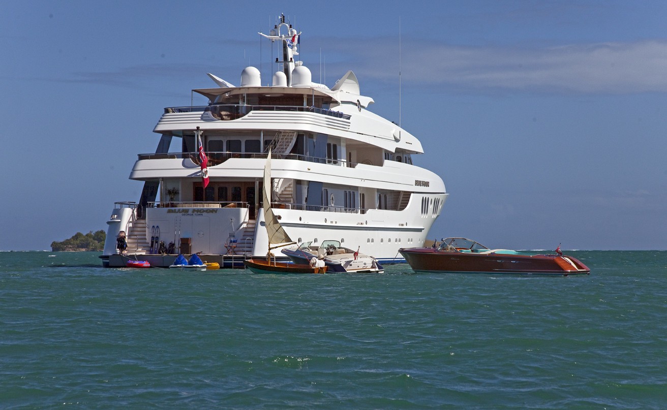 [60m-Yacht-BLUE-MOON]-3387-155.jpg