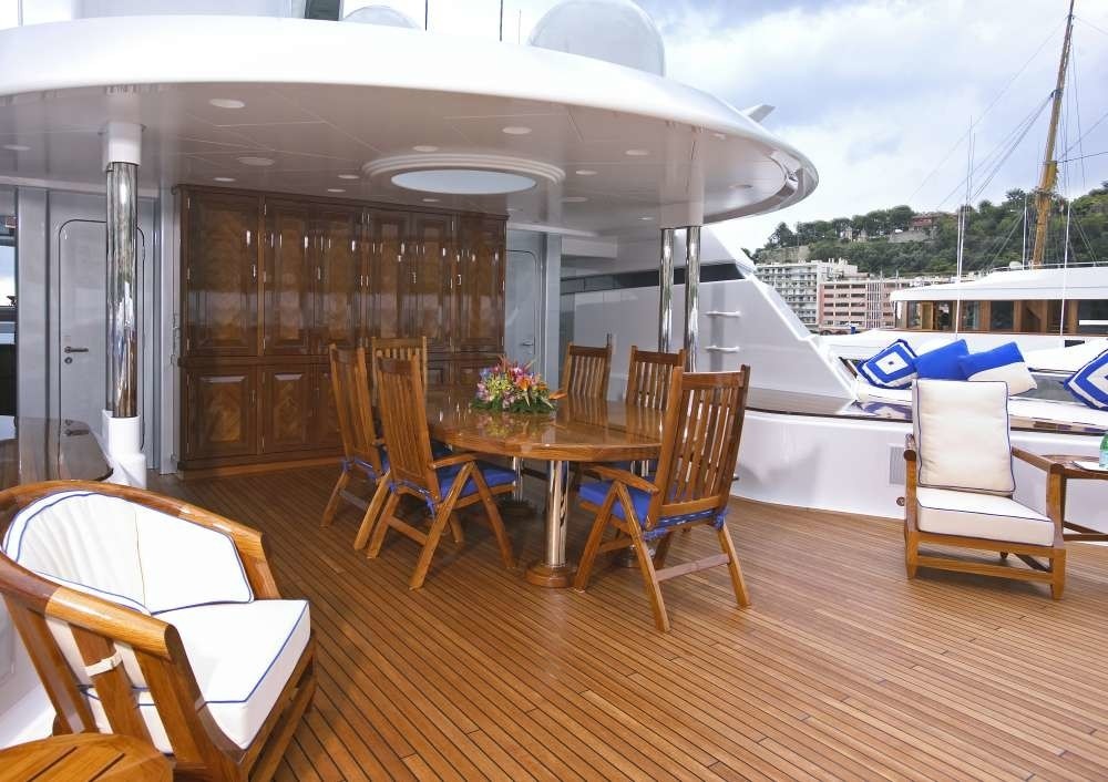 [60m-Yacht-BLUE-MOON]-3387-171.jpg