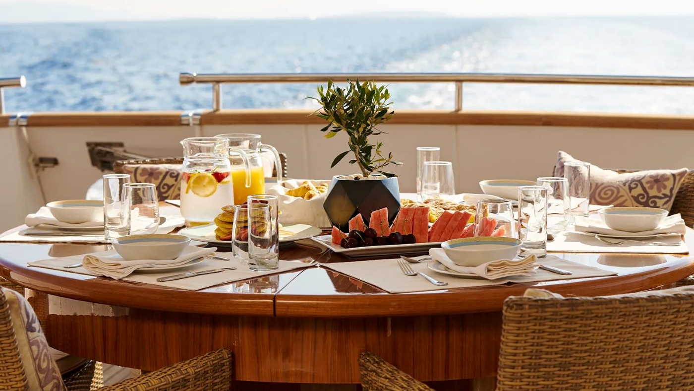 Dining Area 01.jpg