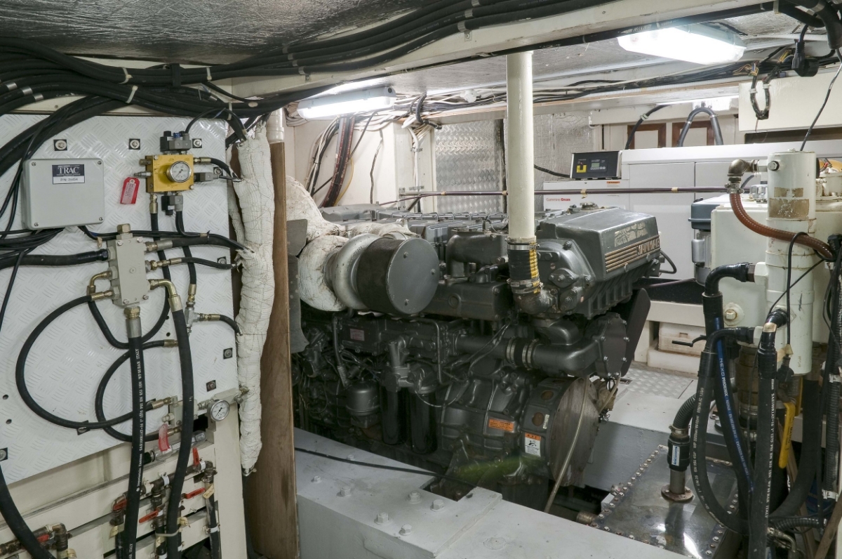 Engine room 2.jpg
