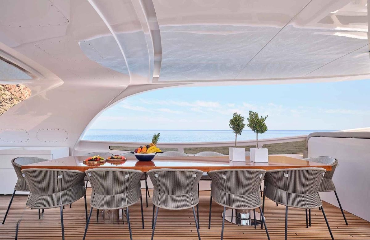 Exterior Dining Area.jpg