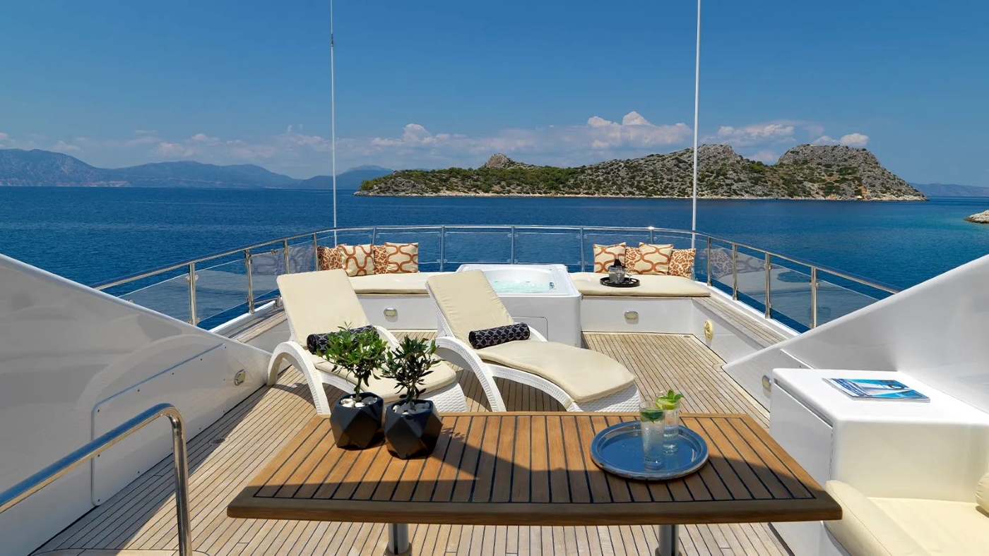 Exterior Relaxation Area With Sea Views 02.jpg