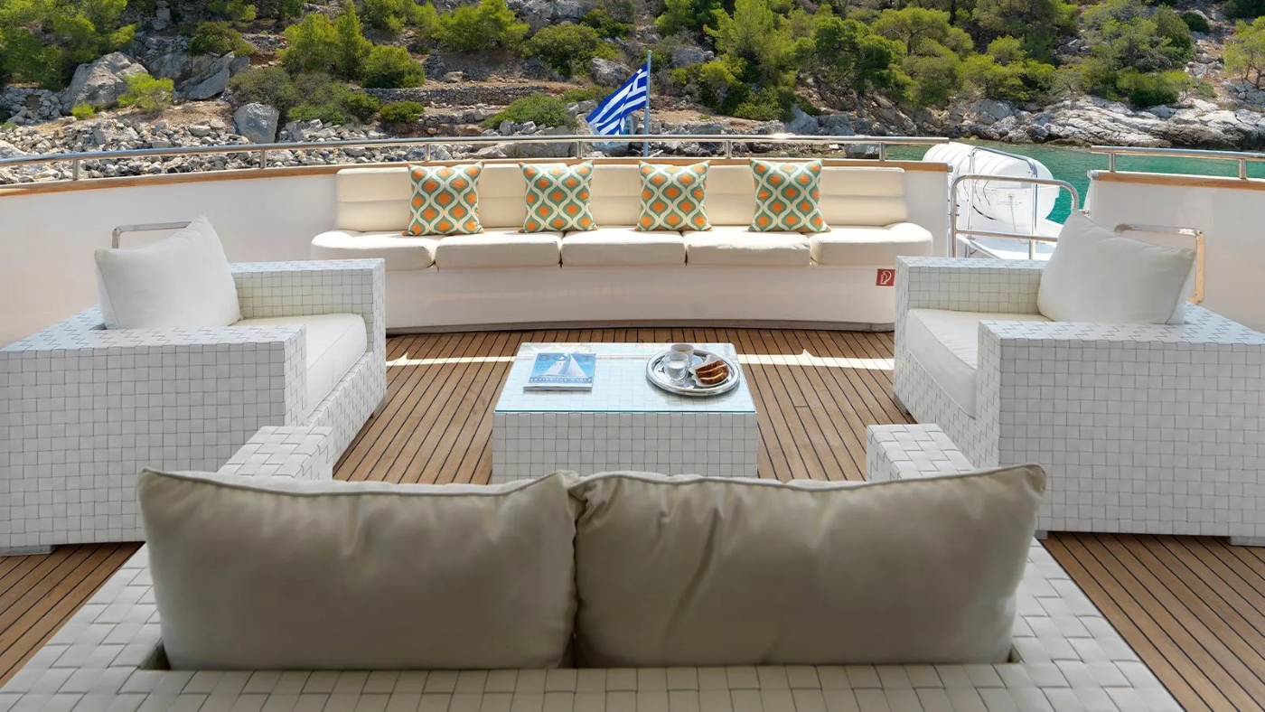 Exterior Relaxation Area With Sea Views 04.jpg